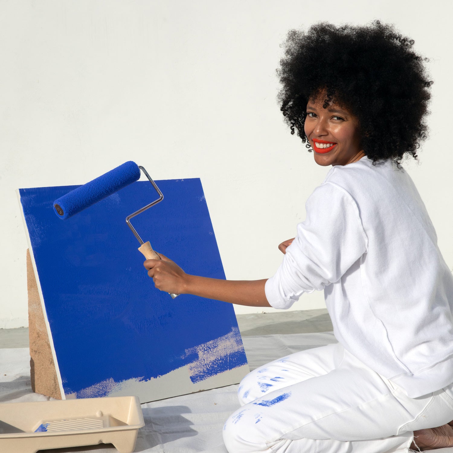 Lazurit blue mineral paint