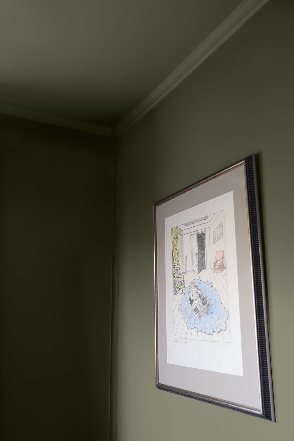 green mineral paint paint living room and ceiling